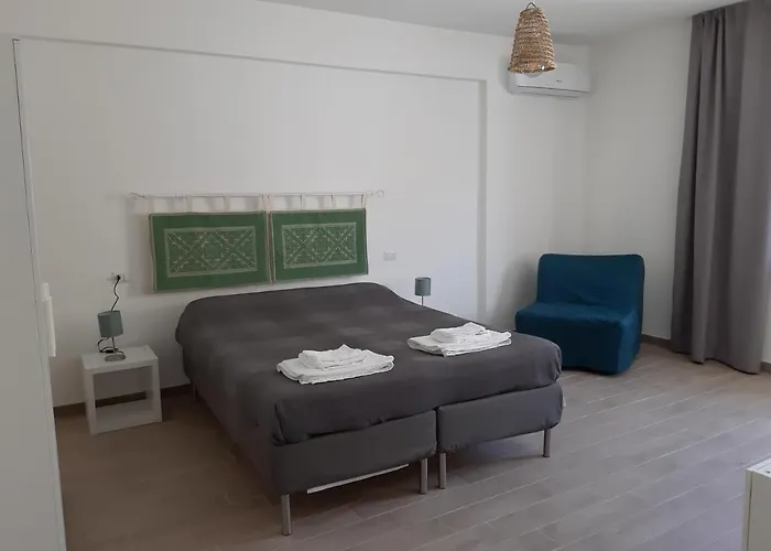 Alojamento de Acomodação e Pequeno-almoço Anninnia Castelsardo